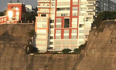 EDIFICIO EXCLUSIVO ARQ MARIO LARA VISTA AL MAR BARRANCO