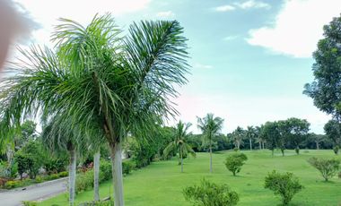 LEASE! LEASE! LEASE! – 3 Bedrooms in a Golf Course Property at Silang Cavite nearly Tagaytay