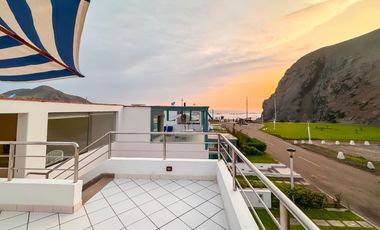 Residencia Privada y Exclusiva – Amplia Terraza con vista panorámica al mar