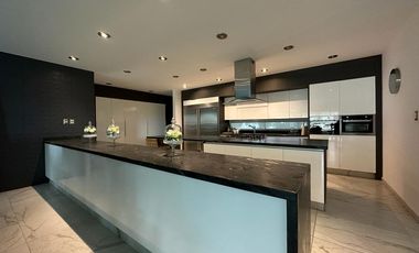 CASA EN VENTA EN FRACCIONAMIENTO LOMAS DE COCOYOC MORELOS