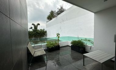 CASA EN VENTA EN FRACCIONAMIENTO LOMAS DE COCOYOC MORELOS