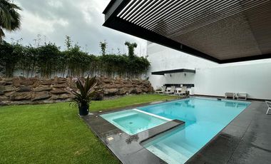 CASA EN VENTA EN FRACCIONAMIENTO LOMAS DE COCOYOC MORELOS