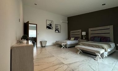 CASA EN VENTA EN FRACCIONAMIENTO LOMAS DE COCOYOC MORELOS