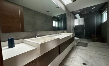 CASA EN VENTA EN FRACCIONAMIENTO LOMAS DE COCOYOC MORELOS