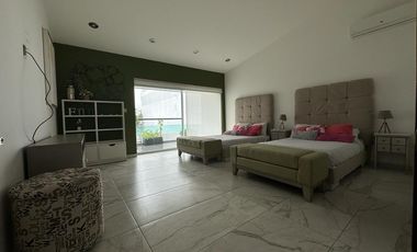 CASA EN VENTA EN FRACCIONAMIENTO LOMAS DE COCOYOC MORELOS