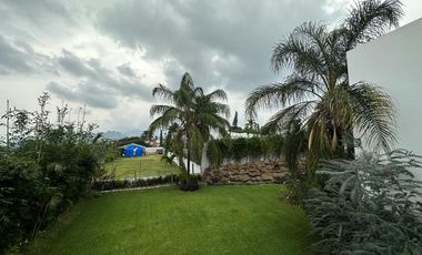 CASA EN VENTA EN FRACCIONAMIENTO LOMAS DE COCOYOC MORELOS