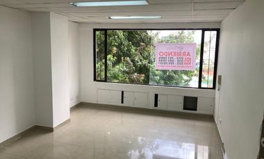 El Lago - oficina 205