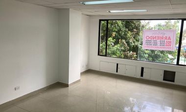 El Lago - oficina 205