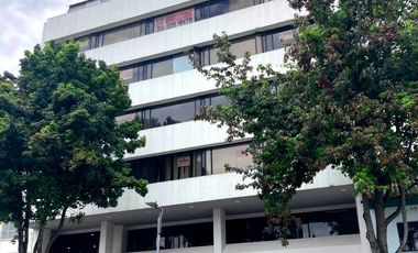 El Lago - oficina 205