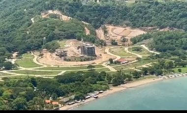 Resorts living condo unit with overlooking seaview