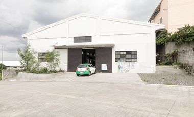 Industrial Commercial Warehouse LOT ONLY for sale Along Mindanao avenue Quezon City𝐖𝐀𝐑𝐄𝐇𝐎𝐔𝐒𝐄 𝐅𝐎𝐑 𝐒𝐀𝐋𝐄  𝐀𝐥𝐨𝐧𝐠 𝐌𝐢𝐧𝐝𝐚𝐧𝐚𝐨 𝐀𝐯𝐞𝐧𝐮𝐞  Lot area : 2455 sq.m. Total Floor area: 1,119 sq.m.  Divided as follows: 40ft truck ready (Roads and Warehouse entry clearance) 18-meter wide span clearance Flexible interior planning layout With catwalk inside warehouse perimeter   Characteristic:  Commercial / Industrial Zoning Clean Title 3KM Distance from NLEX Mindanao Exit near proposed Subway Station 1 Mindanao - Quirino Station  DIRECT BUYER ONLY  Annalyn Quintos Real Estate Broker PRC #0032814 0905*464*0820