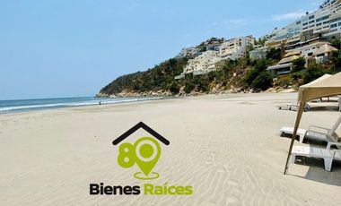 Villa en venta de 4 recámaras con alberca en Acapulco