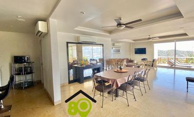 Villa en venta de 4 recámaras con alberca en Acapulco