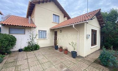 CASA EN VENTA