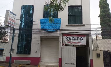 SE RENTA EDIFICIO COMERCIAL EN CAMELINAS A UNOS METROS DE TELCEL