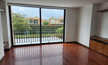 ¡Oportunidad Única! Hermosa Casa en Hacienda Fontanar del Río, Agrupación Residencial