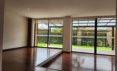 ¡Oportunidad Única! Hermosa Casa en Hacienda Fontanar del Río, Agrupación Residencial