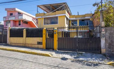 Casa  venta sector Nueva Aurora 275,48m2 Sur Quito