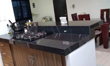 Departamento amueblado en planta baja en Fracc Los Delfines a una cuadra del mar