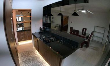 Departamento amueblado en planta baja en Fracc Los Delfines a una cuadra del mar