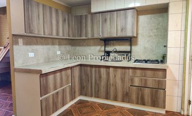 🏠León Propiedades vende hermosa casa en Curacaví Centro🏠