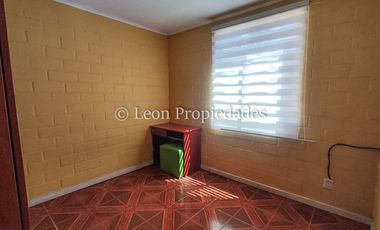 🏠León Propiedades vende hermosa casa en Curacaví Centro🏠