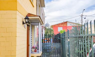 🏠León Propiedades vende hermosa casa en Curacaví Centro🏠