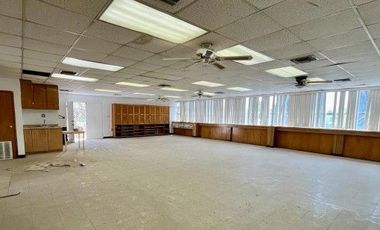 SE VENDE EDIFICIO MULTIFUNCIONAL UTILIZADO COMO ESCUELA