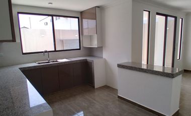 Isla celeste - venta de casa de estreno con 4 dormitorios