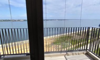 Condo for rent in Cebu City, Mandani Bay 3-br facing sea, furnished