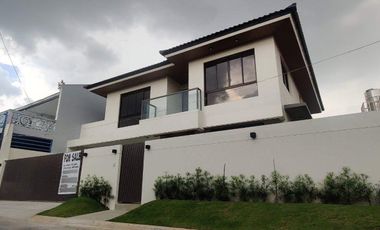 BF Homes Tierra De Maria | Modern and Elegant Design Four Bedroom 4BR House and Lot for Sale in Paranaque City near SM City BF Homes, San Beda College, Filinvest Mall, Alabang Town Center, SLEX