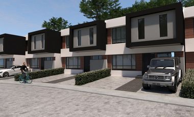 Casas 181 m2 con patios amplios de venta en planos en Tumbaco