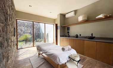 VIVE DE LUJO EN ESTA CASA EN SAN MIGUEL DE ALLENDE FRENTE AREA VERDE