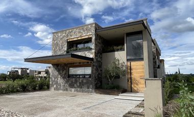 VIVE DE LUJO EN ESTA CASA AMUEBLADA EN SAN MIGUEL DE ALLENDE