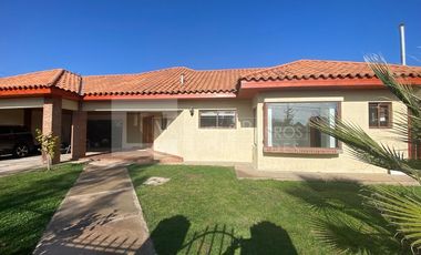 CASA EN VENTA