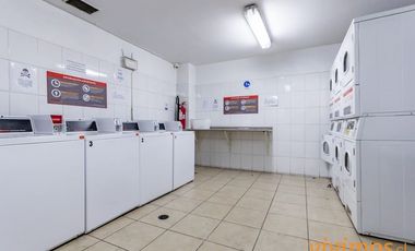 2 Dormitorios + 2 Baños + Estacionamiento  en Santiago. Metro Moneda.