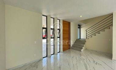 Casa en venta Capital Norte, Valle Imperial, Zapopan Jalisco.