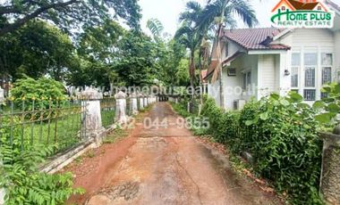 หมู่บ้านสวนพฤกษา ศรีมหาโพธิ-โคกปีบ หลังมุม (หลังโบราณสถานลายพระหัตถ์ อำเภอศรีมหาโพธิ ปราจีนบุรี)