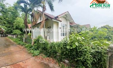 หมู่บ้านสวนพฤกษา ศรีมหาโพธิ-โคกปีบ หลังมุม (หลังโบราณสถานลายพระหัตถ์ อำเภอศรีมหาโพธิ ปราจีนบุรี)