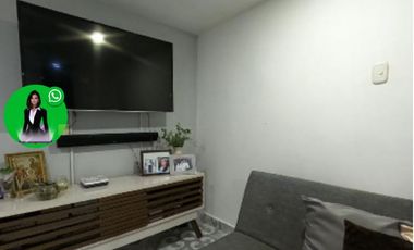 SE VENDE CASA CON AREA DE 277mts, INCLUIDO APARTAMENTO, EN SECTOR DE PARAISO.