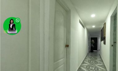 SE VENDE CASA CON AREA DE 277mts, INCLUIDO APARTAMENTO, EN SECTOR DE PARAISO.