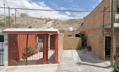 Casa pequeña 2 recamaras en Españita, San Luis Potosí sc