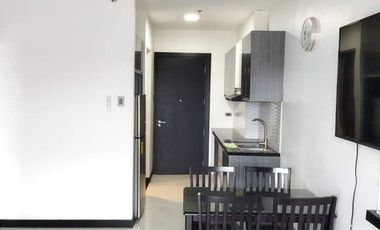 A VERY NICE AND SPACIOUS STUDIO TYPE UNIT FOR RENT IN HENSONVILLE