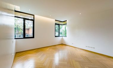 House and Lot for Sale in White Plains Quezon City