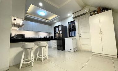 Newly Renovated 4BR House and Lot at Greenwoods Executive Village