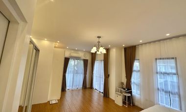 Newly Renovated 4BR House and Lot at Greenwoods Executive Village