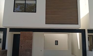 CASA EN RENTA EN CIUDAD DEL CARMEN, CAMPECHE.