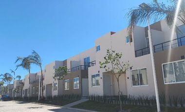 venta de casa con alberca a una hora de la caseta de la caseta de Tlalpan