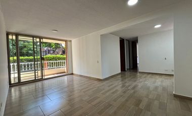Vendo Apartamento en Torres de San Joaquin I - Primer piso