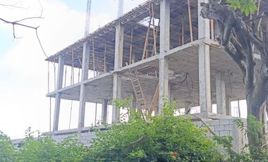 Venta Casa por terminar Frente a la Playa Tonsupa entre Hotel Makana y Grand Diamond